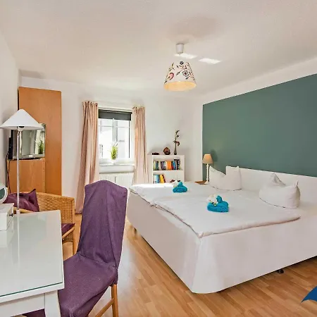 Ferienvilla Waldstrasse Whg 07 Апартаменты *